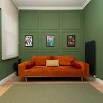 Family 4 Bedrooms House Stylish & New