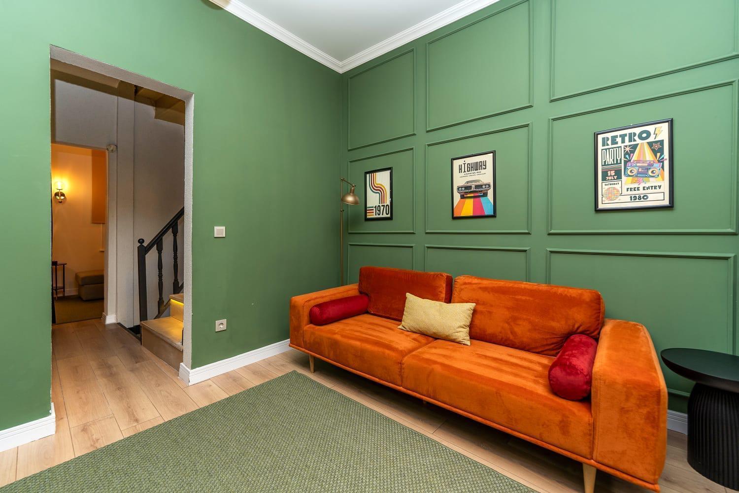 Family 4 Bedrooms House Stylish & New